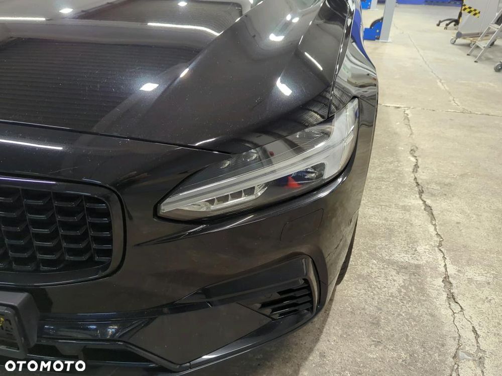Volvo S90 T8 AWD Plug-In Hybrid Ultimate Dark - 6