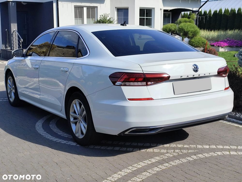 Volkswagen Passat 2.0 TSI Business DSG - 6
