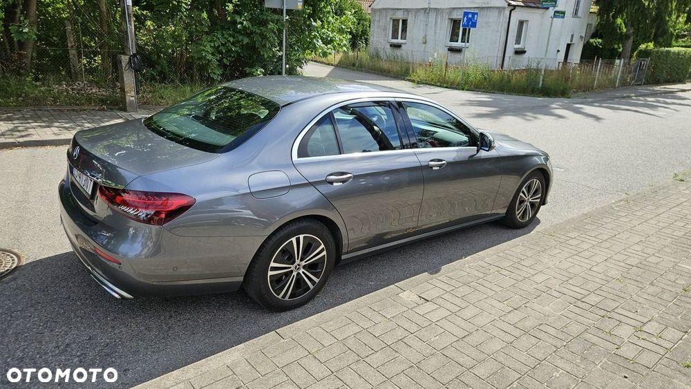 Mercedes-Benz Klasa E 200 d 9G-TRONIC Night Edition - 8