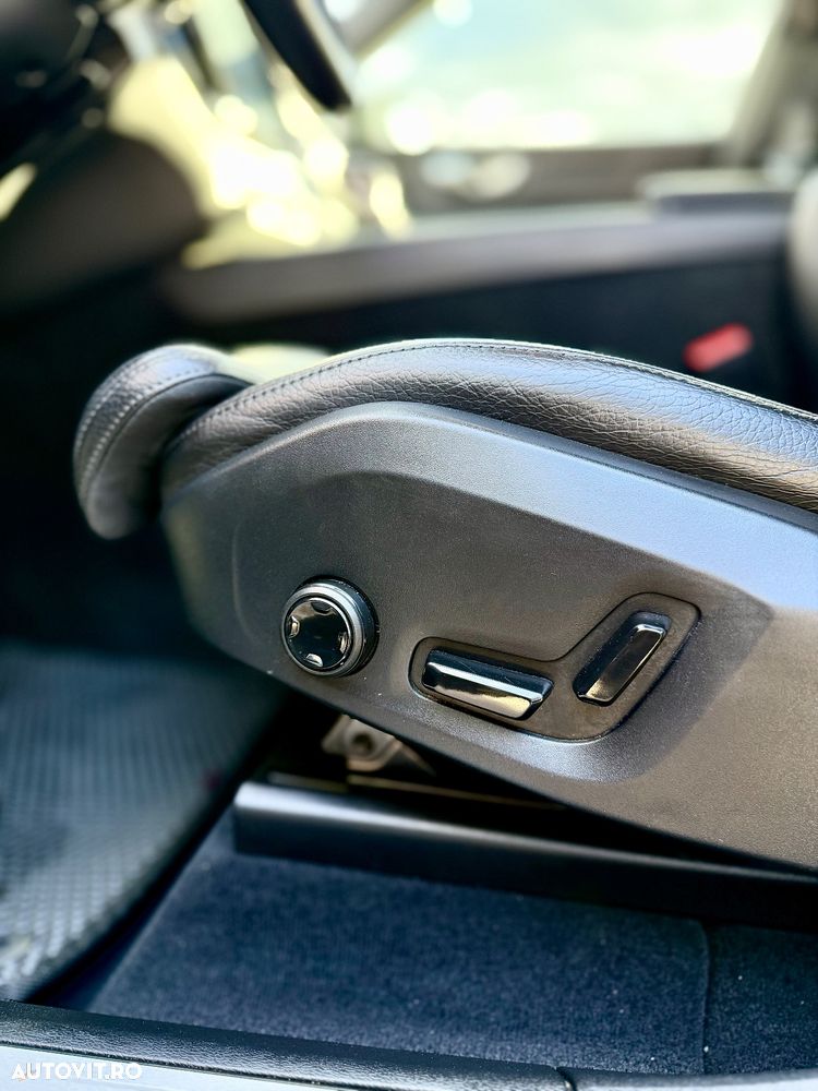 Volvo XC 60 D5 AWD Geartronic Inscription - 14