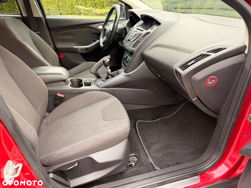 Ford Focus 1.6 EcoBoost Start-Stopp-System Titanium - 16