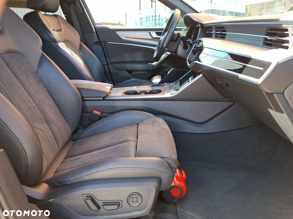 Audi A6 Avant - 13