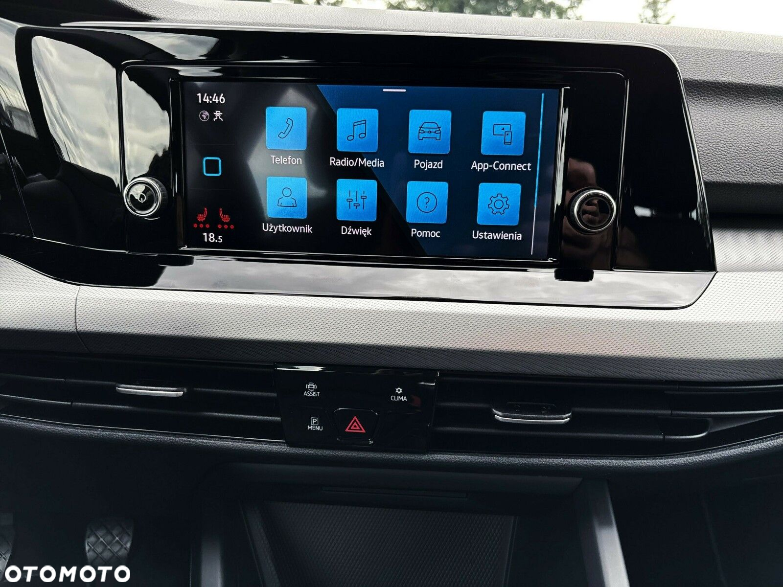 Volkswagen Golf VIII 1.0 TSI Life - 24