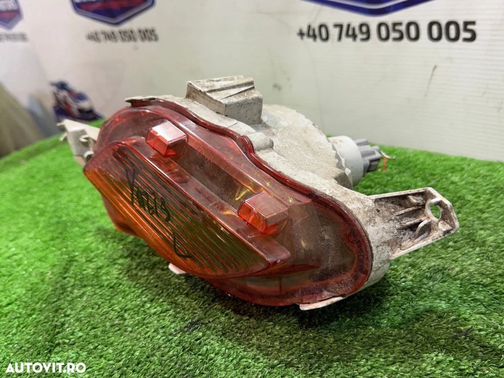 STOP TRIPLA BARA SPATE STANGA TOYOTA YARIS 1.5 B HYBRID 2017 COD OEM 815910D200 2017-2020 - 3