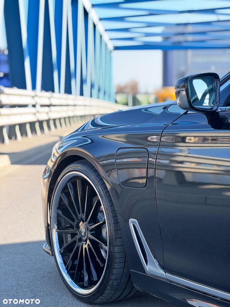 BMW Seria 7 - 10