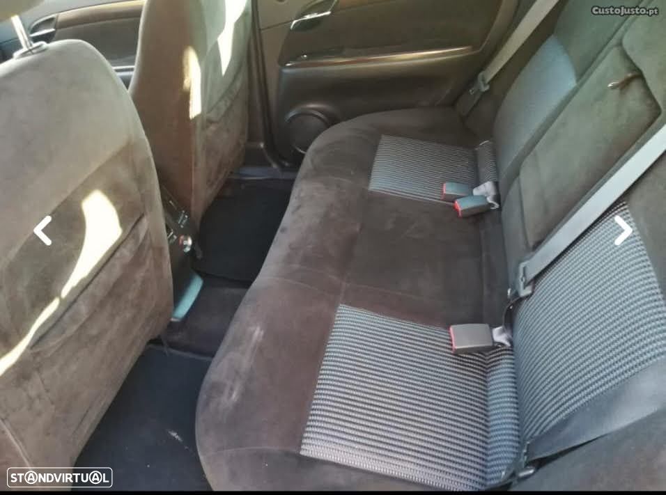 Fiat Croma 1.9 M-Jet Dynamic - 4