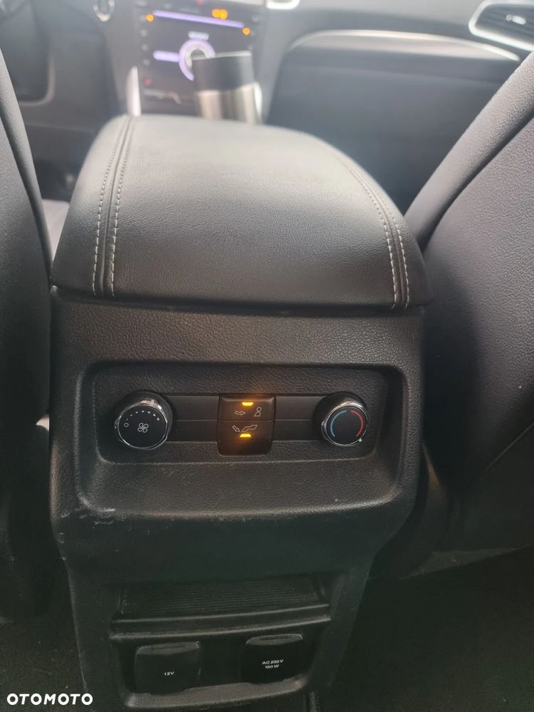 Ford Galaxy 2.0 EcoBlue Titanium - 25