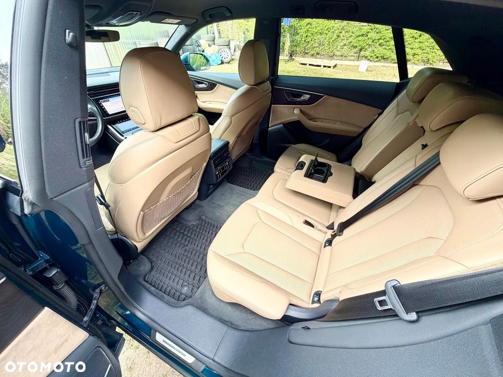 Audi Q8 50 TDI mHEV Quattro Black Edition Tiptronic - 17