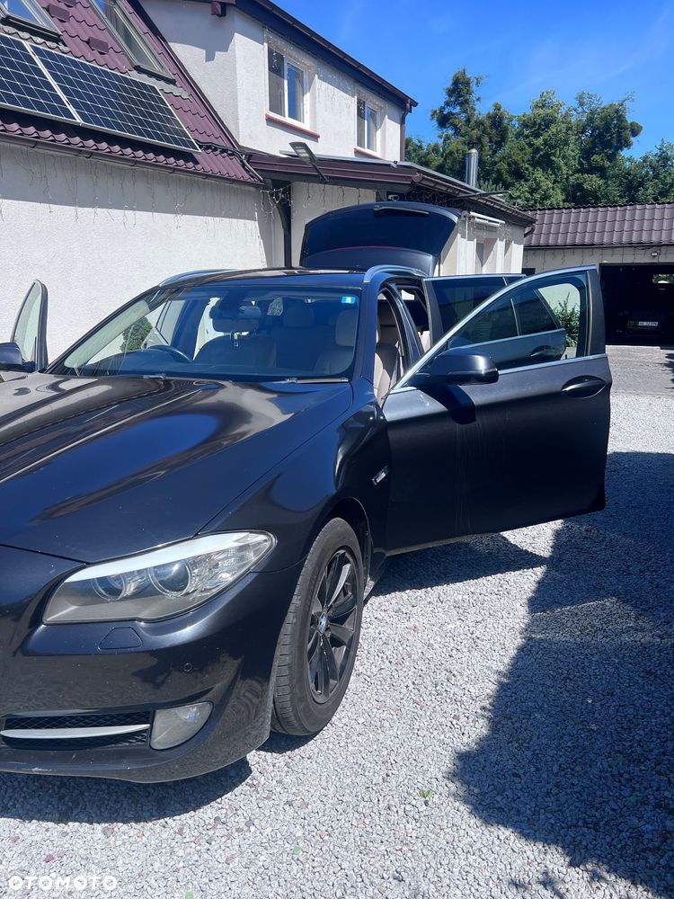 BMW Seria 5 520d - 3