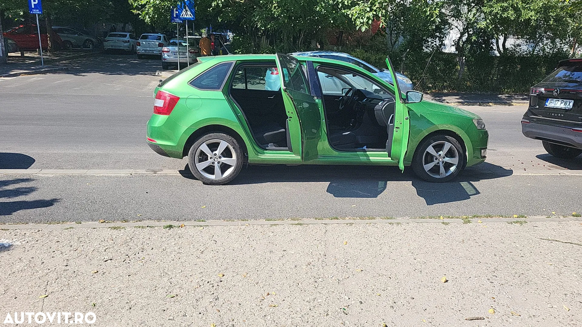 Skoda RAPID 1.2 TSI Ambition DSG - 10