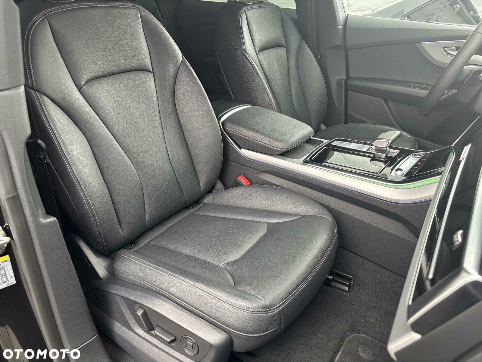 Audi Q8 - 36