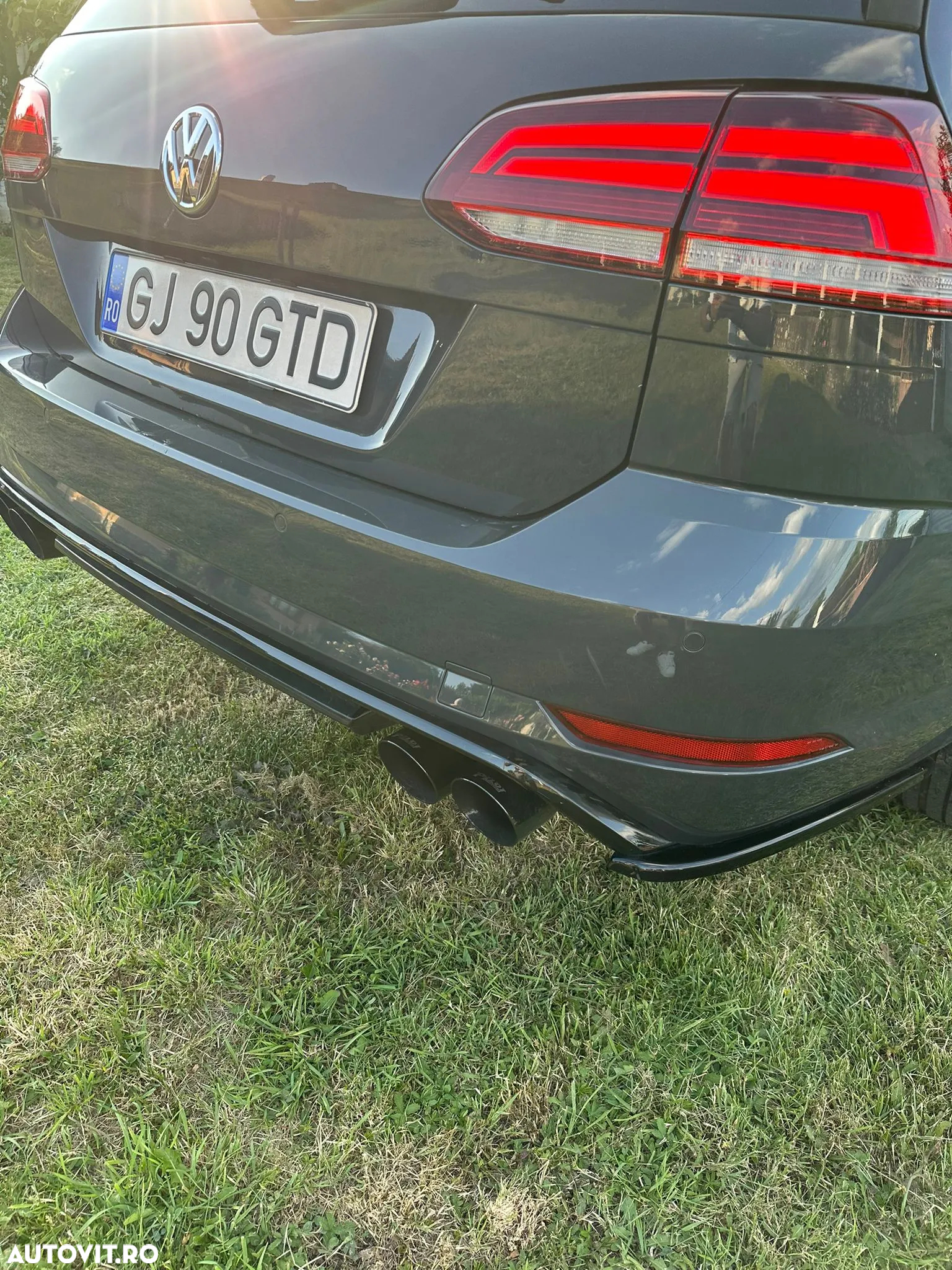 Volkswagen Golf 2.0 TDI DSG BMT Highline - 8