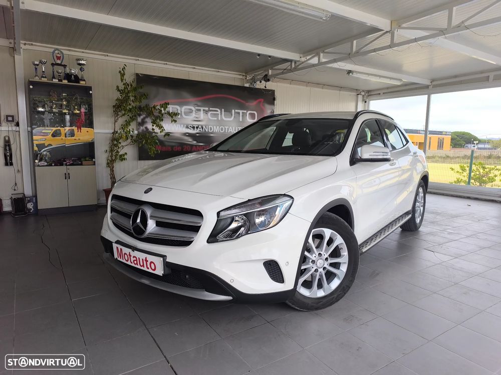 Mercedes-Benz GLA 200 CDi Style - 1