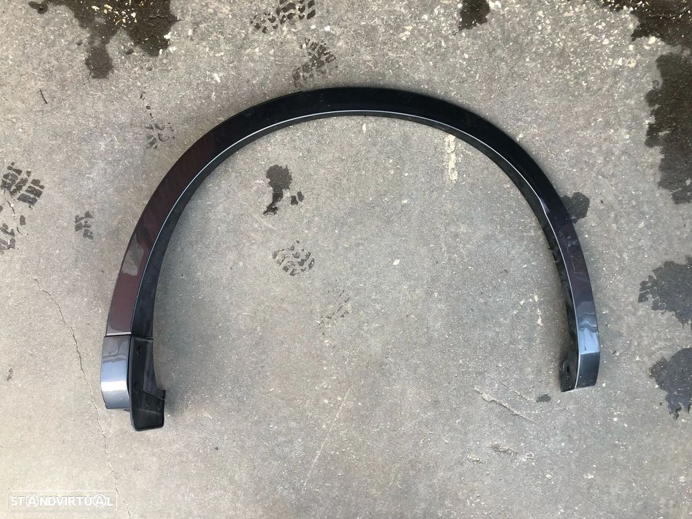 VOLVO XC60 ABA GUARDA LAMAS TRAS ESQUERDA - GL091 - 1