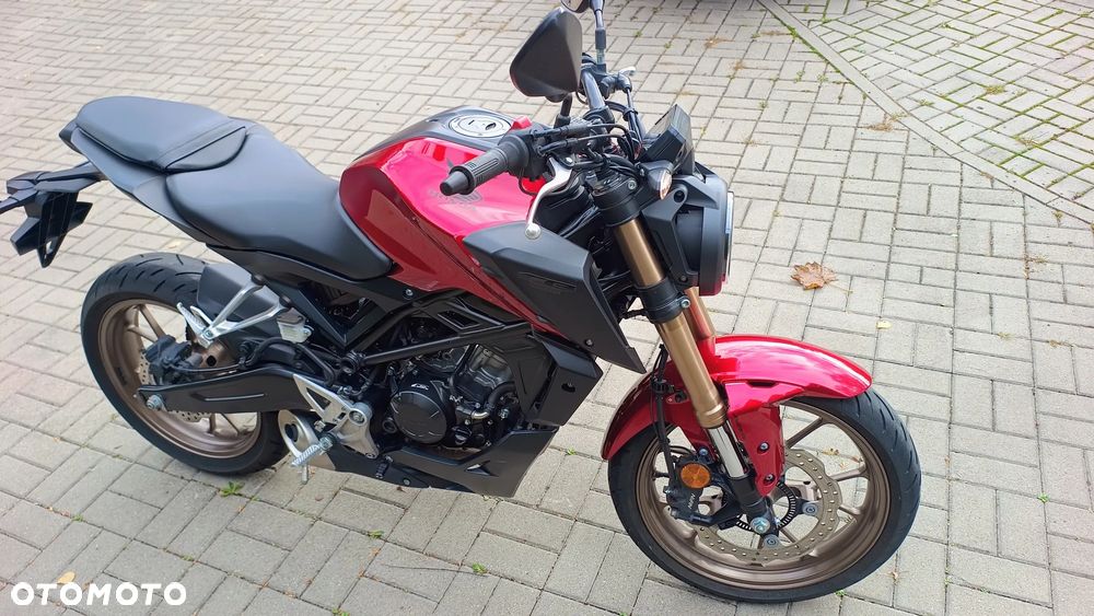 Honda CB - 16