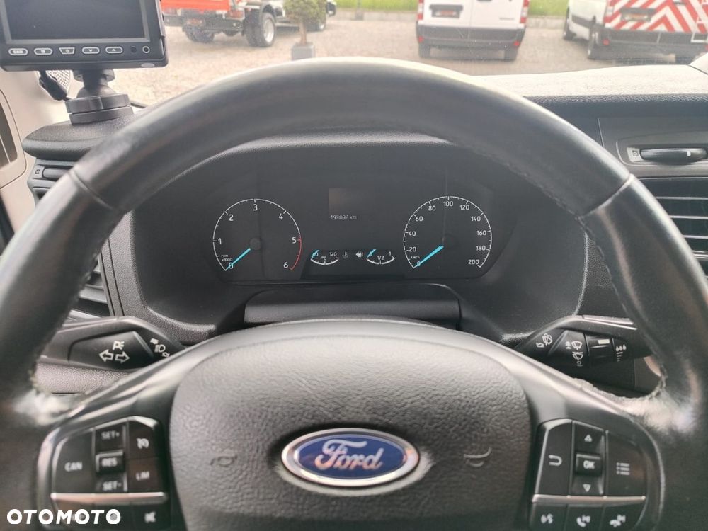 Ford Transit - 16