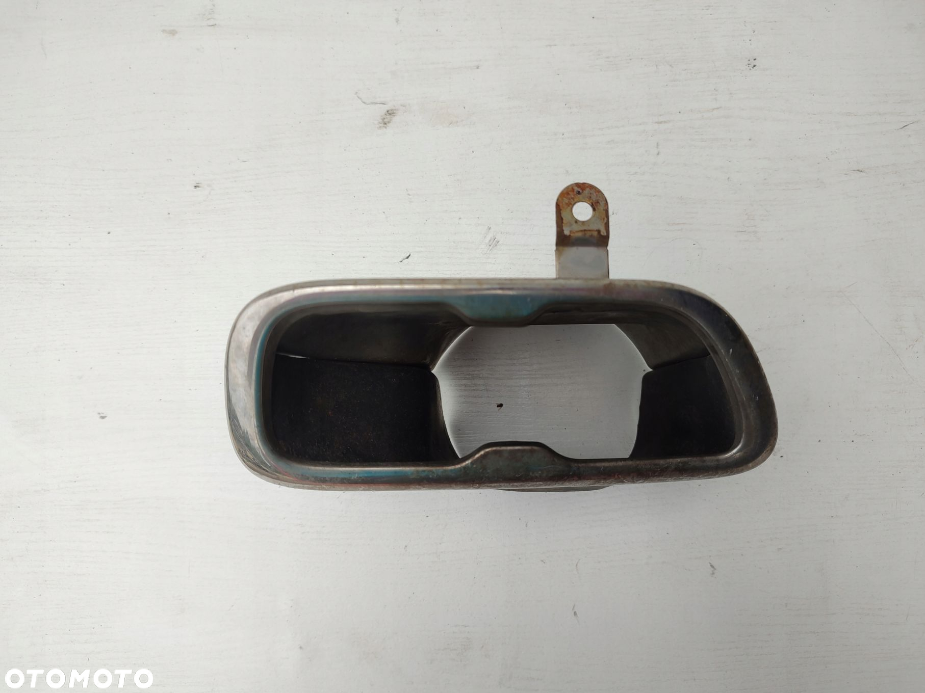 Końcówka wydechu prawa CITROEN C5 III X7 SEDAN 9686046080 ORYGINAŁ - 3