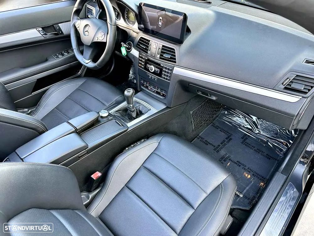 Mercedes-Benz E 200 CGi Avantgarde BlueEfficiency - 25