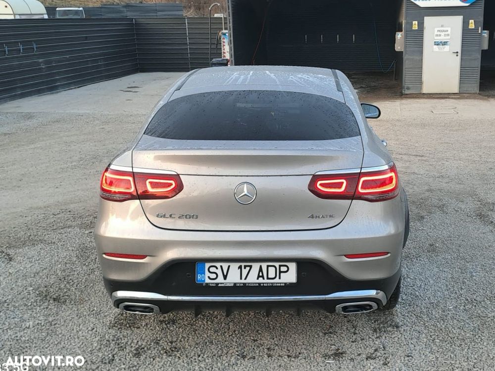 Mercedes-Benz GLC 200 4MATIC - 9