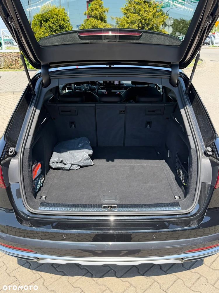 Audi A4 Allroad - 22