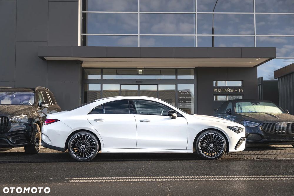 Mercedes-Benz CLA 200 7G-DCT Edition AMG Line - 13