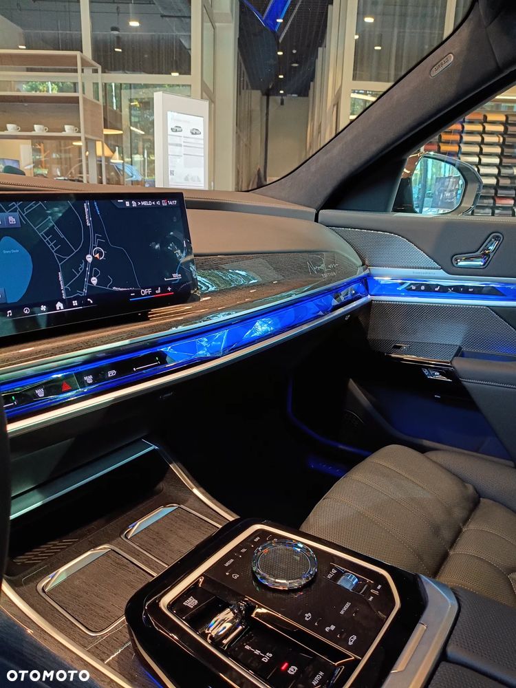 BMW Seria 7 - 6