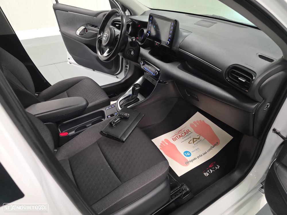 Toyota Yaris 1.5 HDF Exclusive - 35