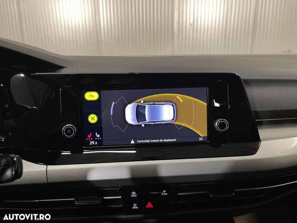 Volkswagen Golf 1.0 TSI Life - 13