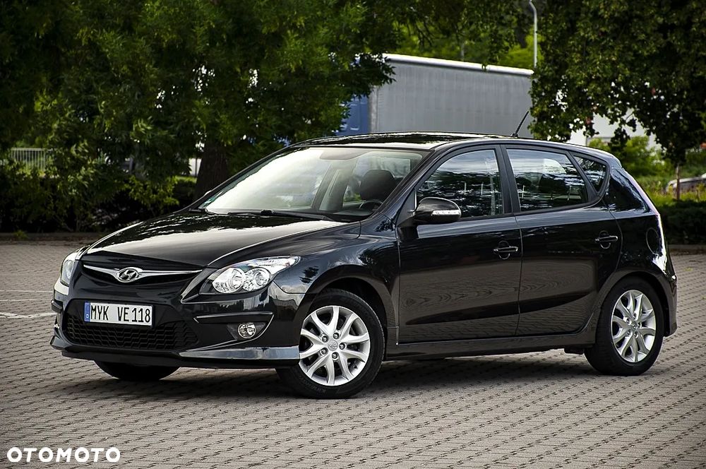 Hyundai i30 1.6 blue Style - 14