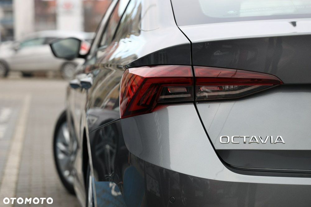 Skoda Octavia - 10