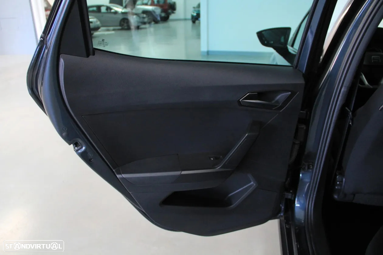 SEAT Arona 1.0 TSI FR DSG - 22