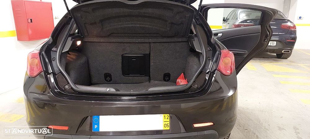 Alfa Romeo Giulietta 1.6 JTDM Corporate - 7