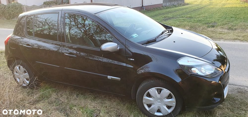 Renault Clio 1.2 16V Night&Day - 2