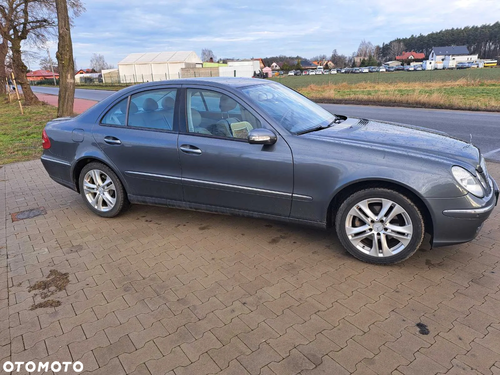 Mercedes-Benz Klasa E - 4