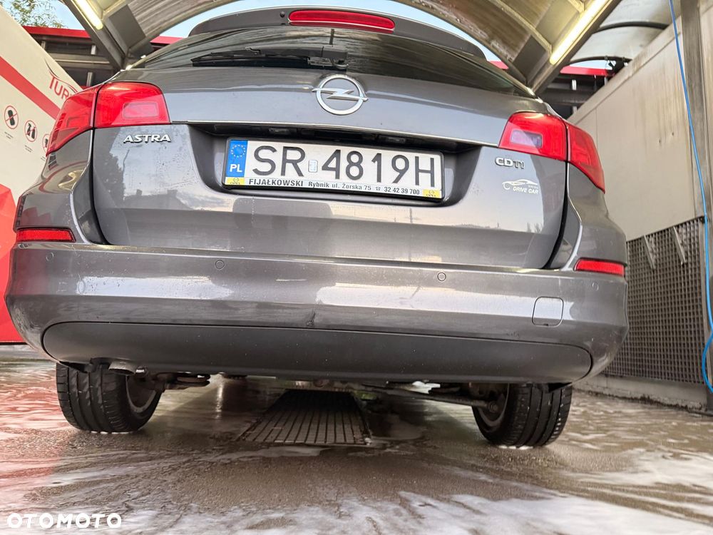Opel Astra 1.7 CDTI - 8