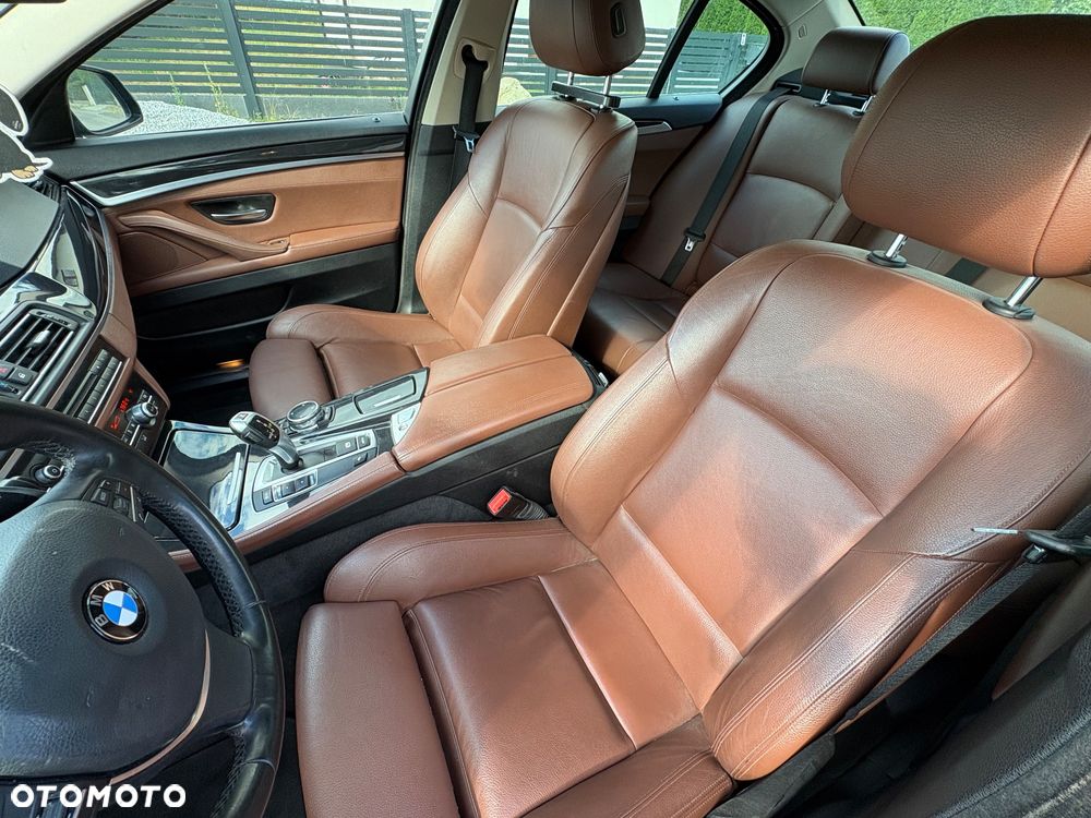 BMW Seria 5 520d xDrive Luxury Line - 24