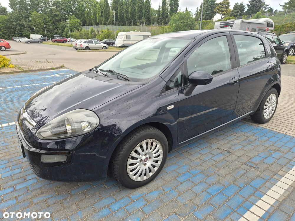 Fiat Grande Punto Actual 1.4 8V Estiva Blue&Me - 4