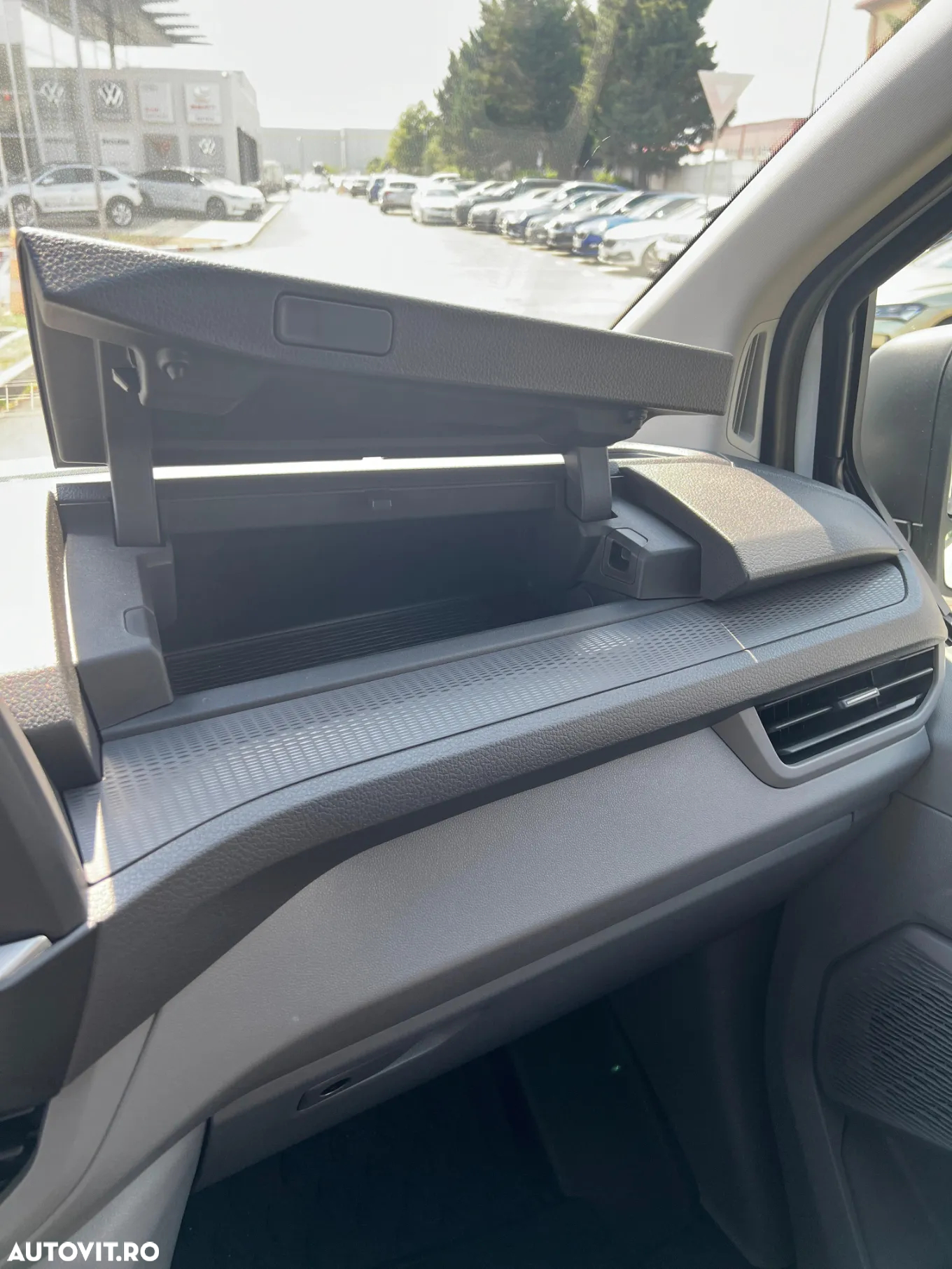 Volkswagen Transporter T7 furgon lung - 16