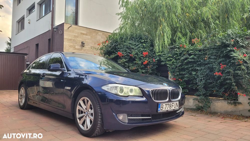 BMW Seria 5 525d xDrive AT - 1