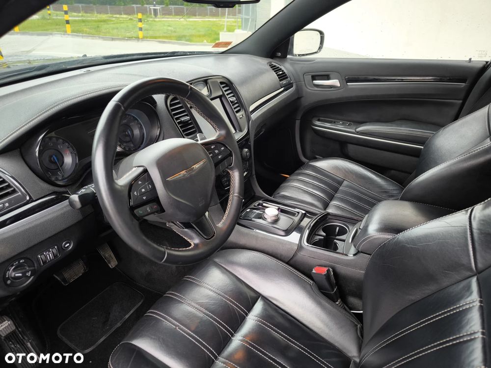 Chrysler 300 - 18