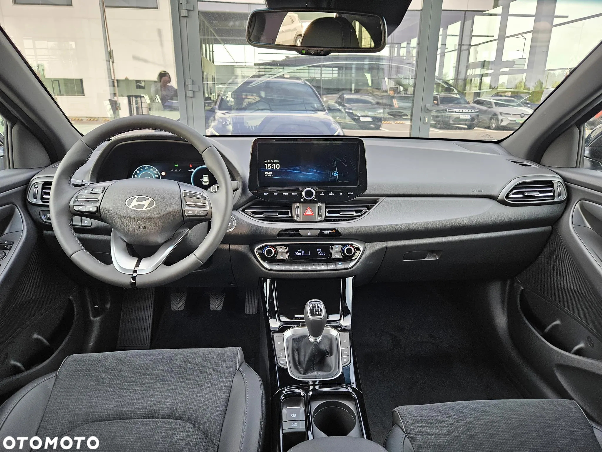 Hyundai i30 1.5 T-GDI 48V Smart - 13