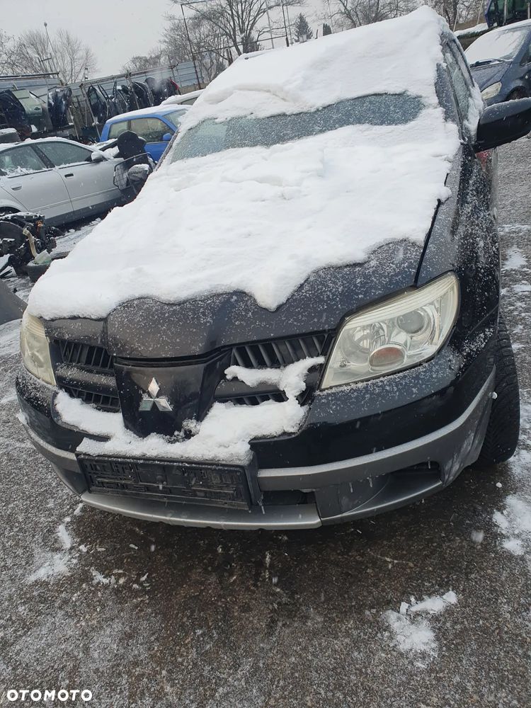 Mitsubishi Outlander 2.0 100 kW na części rok 2005 - 11