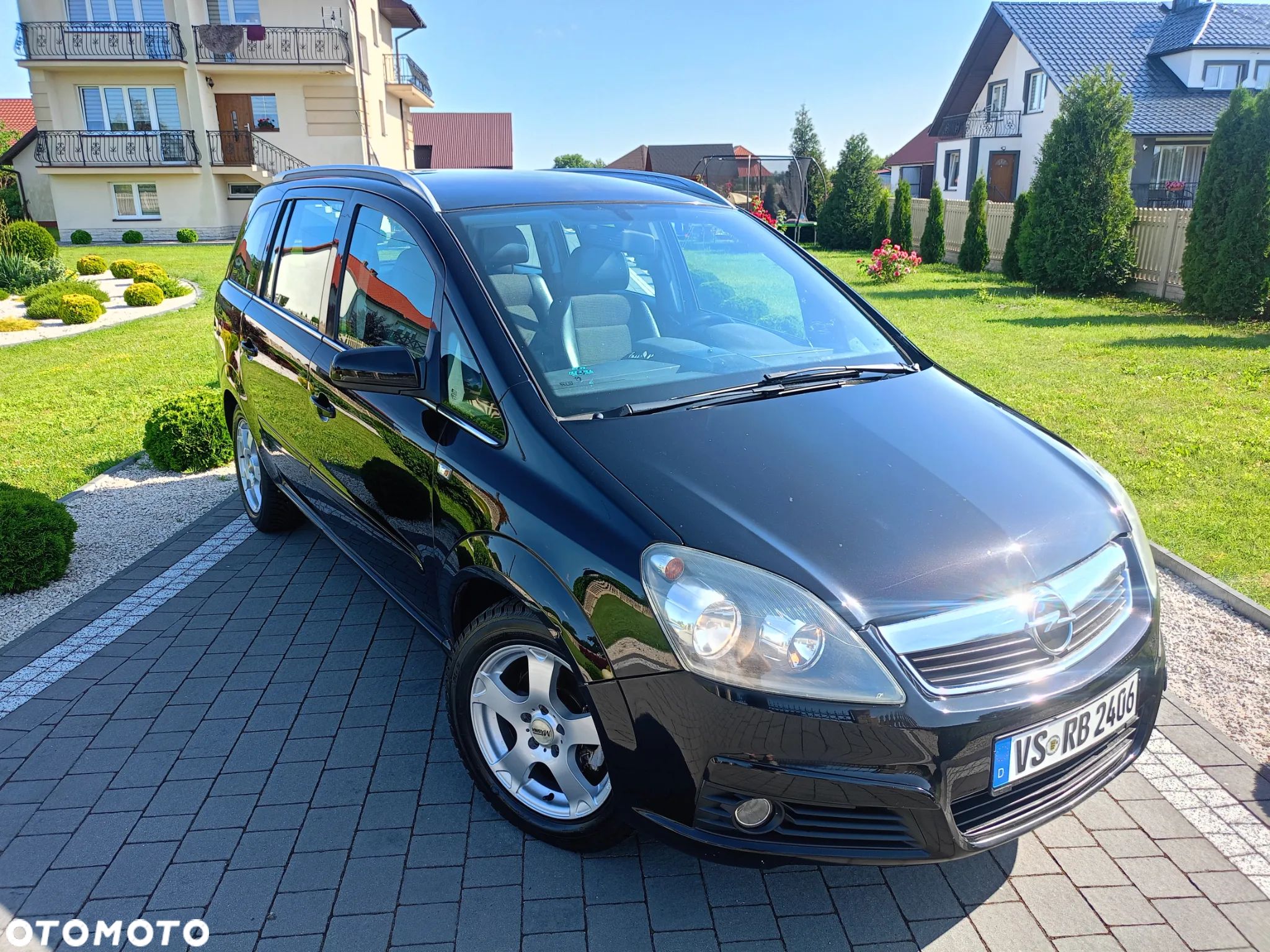 Opel Zafira 1.8 Active - 1