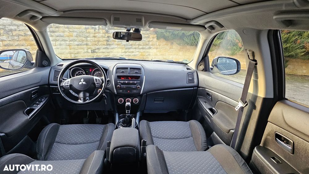 Mitsubishi ASX 1.8 DI-D 2WD Intense - 13