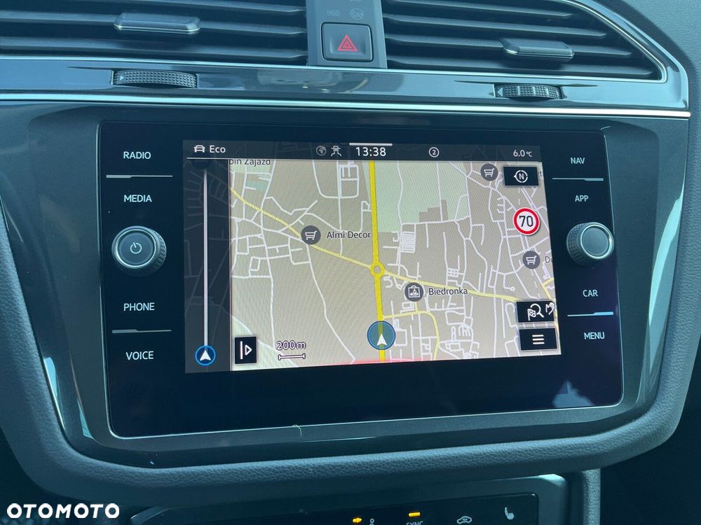 Volkswagen Tiguan - 34