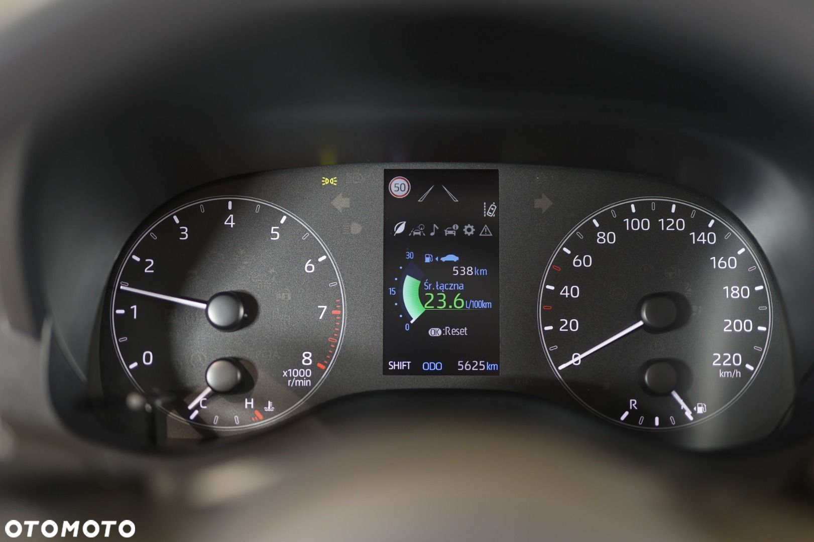 Toyota Yaris - 7