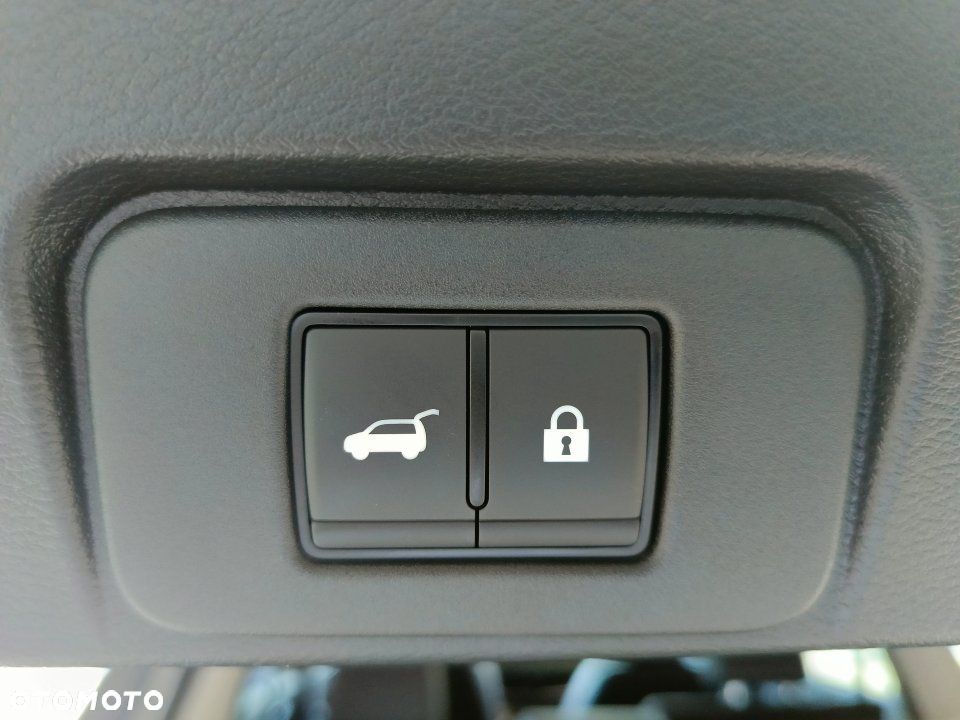 Nissan X-Trail - 11