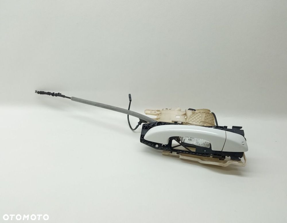 KLAMKA PRAWA PRZEDNIA VW SCIROCCO III LB9A EU - 1