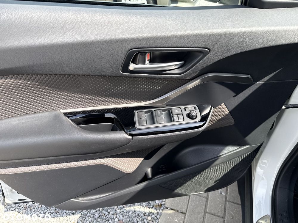 Toyota C-HR 1.8 Hybrid Executive - 11