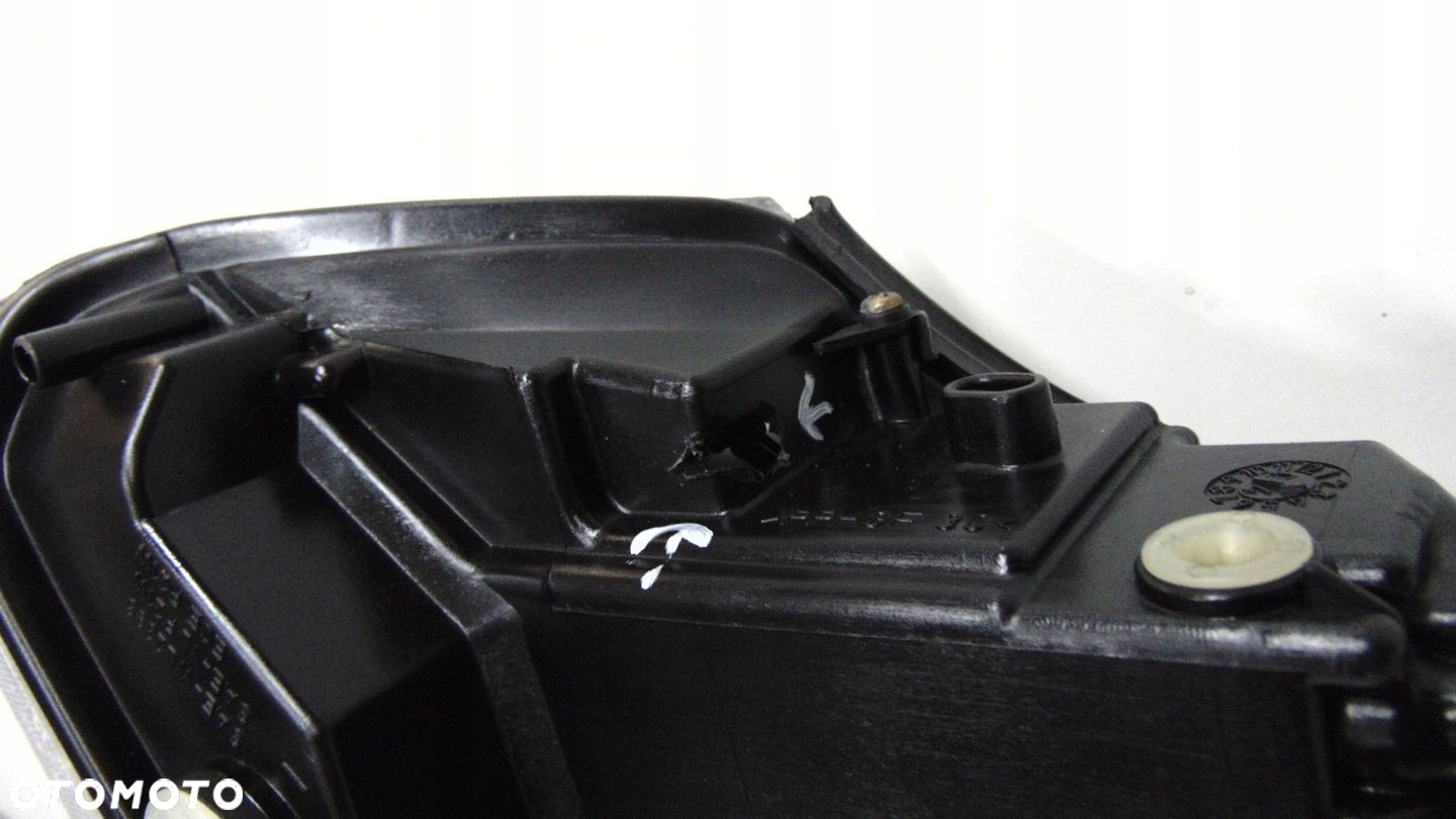 PORSCHE 911 V CARRERA 996 97-01r PRAWA LAMPA PRZÓD XENON ORY EUROPA - 10